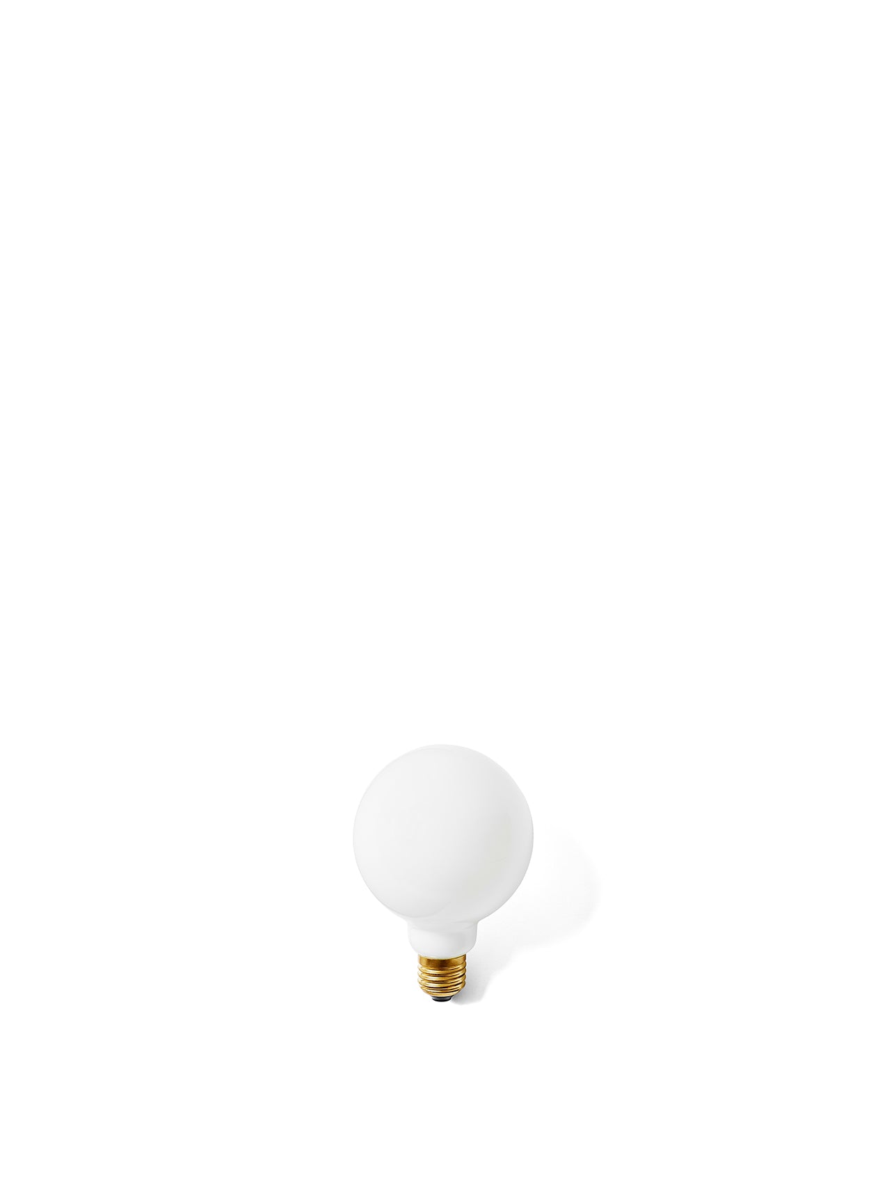 Menu - Globe lamp, LED,95 Opal, E27, standaard dimmen