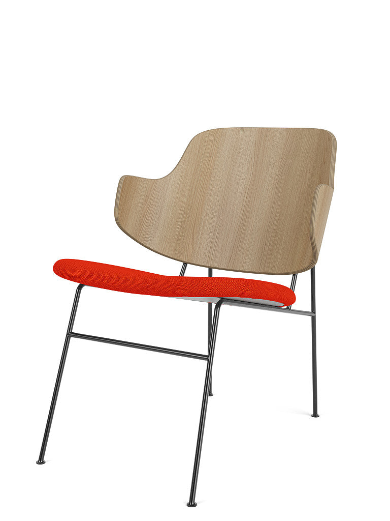 Menu - The Penguin fauteuil, zwart stalen frame, naturel eiken rugleuning, 0600 (Red)