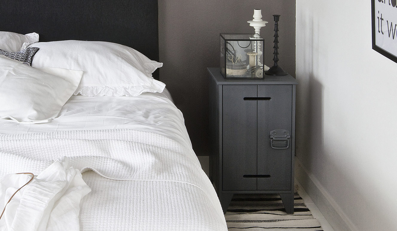 Kluis nightstand  steelgrey [fsc]